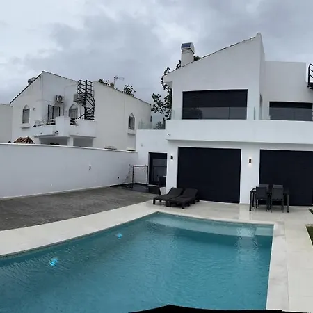Nyaraló De Lujo Maravillosa 5 ,6 Banos ,piscina Wifi En Marbella Estepona