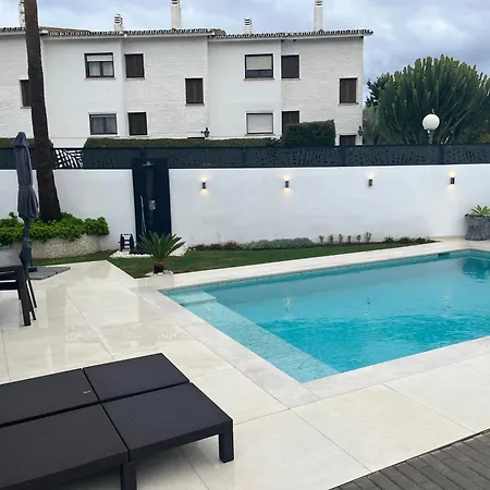 De Lujo Maravillosa 5 ,6 Banos ,piscina Wifi En Marbella 펜션