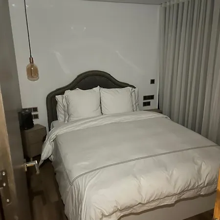 De Lujo Maravillosa 5 ,6 Banos ,piscina Wifi En Marbella